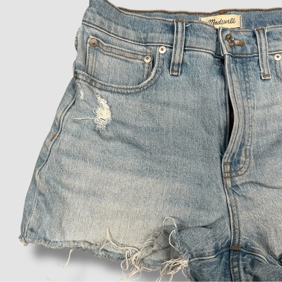 Madewell The Perfect Perfect Jean Short Size 28 Light Wash Distressed - Picture 3 of 11